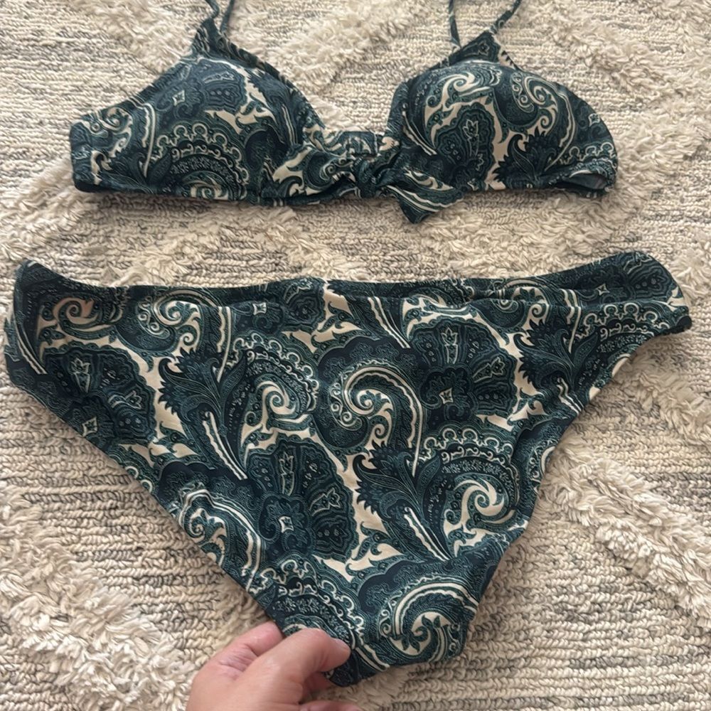 J Crew Two-Piece Bikini Swimsuit in Ratti Midnight Paisley | Sz L - Picture 9 of 9